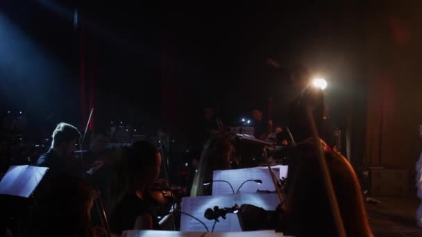 Concerto no palco do teatro — Vídeo de Stock