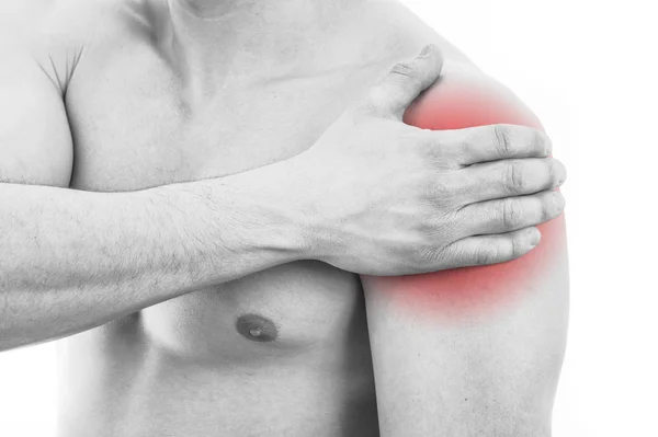 Uomo con dolore alla spalla su sfondo bianco — Foto Stock