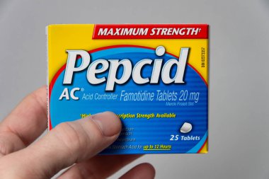 Montreal, CA - 27 Nisan 2020: Pepcid AC antiasit kutusu
