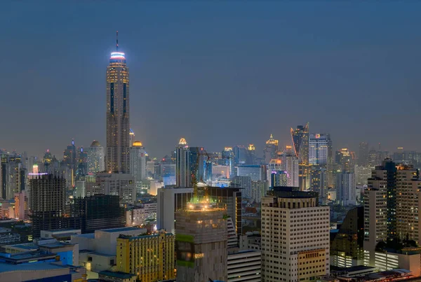 Vackra nattlampa i Bangkok — Stockfoto