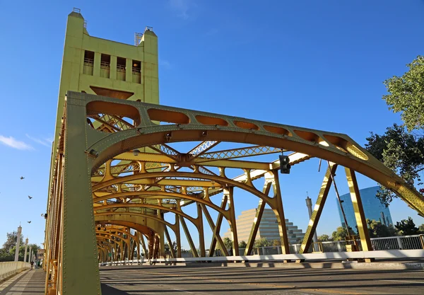 На Тауэрском мосту - Сакраменто — стоковое фото