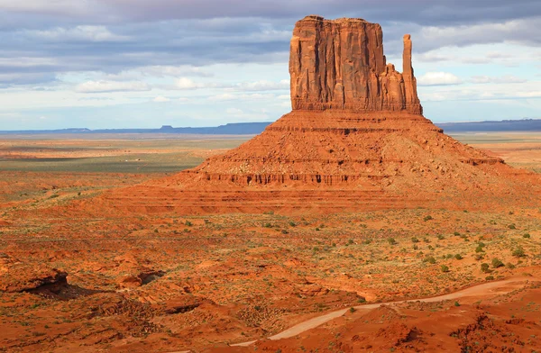 West Mitten Butte — Stock Photo, Image