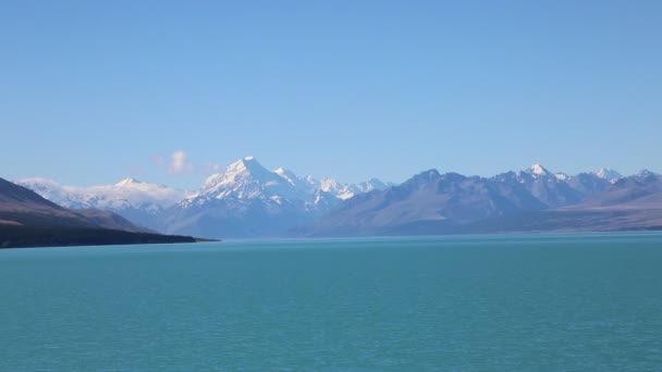 Озеро Пукаки - Новая Зеландия — стоковое видео