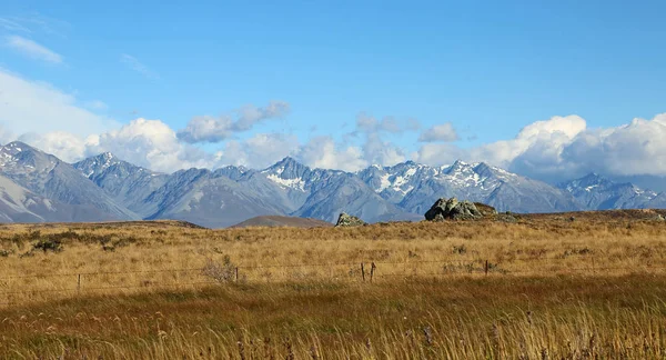 南阿尔卑斯山全景 — 图库照片