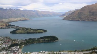 Bobs tepe görünümünden