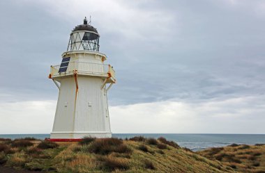 Uçurumdaki deniz feneri