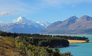 MT Cook ve Burnett dağlar