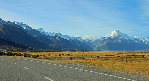 Mt Cook in Tasman Valley