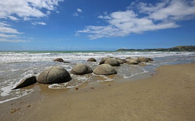 Moeraki Boulders, yatay