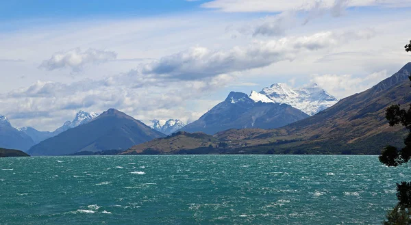 Lake Wakatipu och Mount Earnslaw — Stockfoto