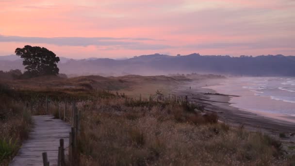 Nebbia Del Tramonto Waihi Beach Bowentown Nuova Zelanda — Video Stock