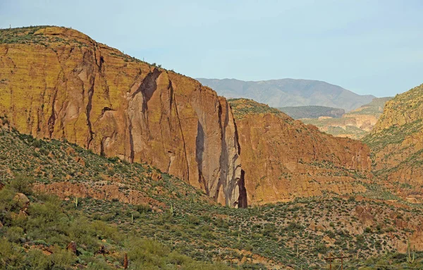 Cliffs Canyon Lake Apache Trail Arizona Usa — Stock Photo, Image