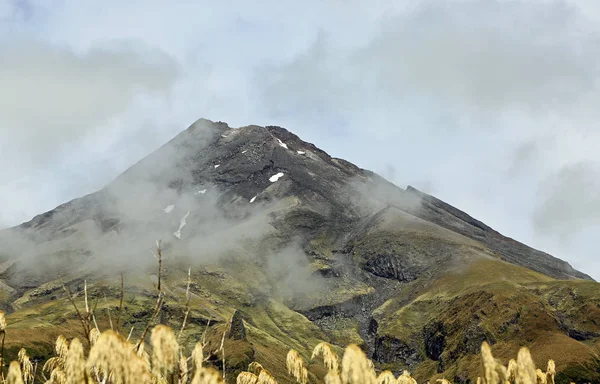 Kawah Gunung Egmont Gunung Egmont Taman Nasional Taranaki Selandia Baru — Stok Foto