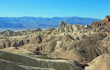 Görünüm erkekçe Beacon - Zabriskie noktası - Ölüm Vadisi Milli Parkı, Kaliforniya