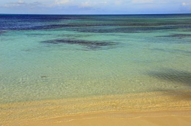 Berrak turkuaz su - Bahamalar