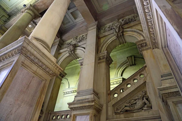 Arcos Pilares Dentro Del Ayuntamiento Filadelfia Pensilvania —  Fotos de Stock