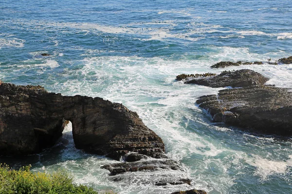 Natural Arch Wybrzeże Pacyfiku Kalifornii — Zdjęcie stockowe