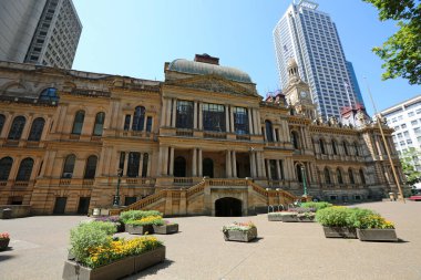 Belediye binasının yan görüntüsü - Sydney, New South Wales, Avustralya