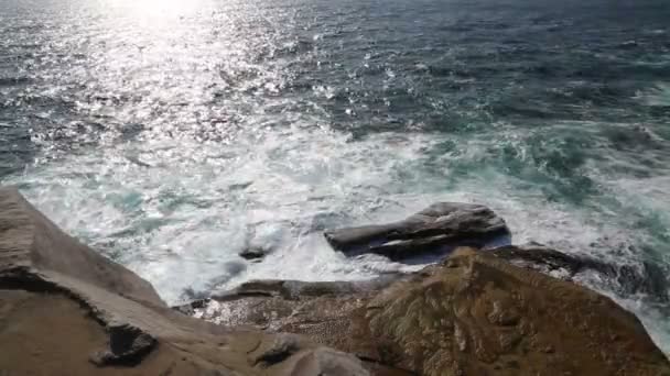 Okyanus Kaya Yeni Güney Galler Avustralya — Stok video