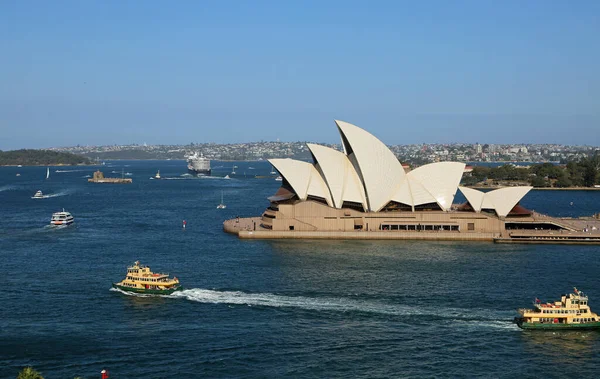 Tráfico Acuático Alrededor Opera Housesydney Nueva Gales Del Sur Australia — Foto de Stock