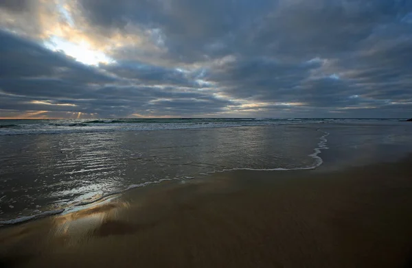 Reflejo Del Amanecer Playa Victoria Australia — Foto de Stock