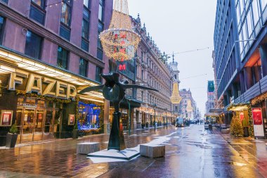 Helsinki, Finlandiya - 3 Ocak 2016: Cafe-şekerleme Fazer içinde