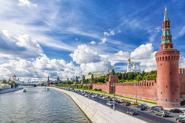 Kreml-Ufer in Moskau — Stockfoto