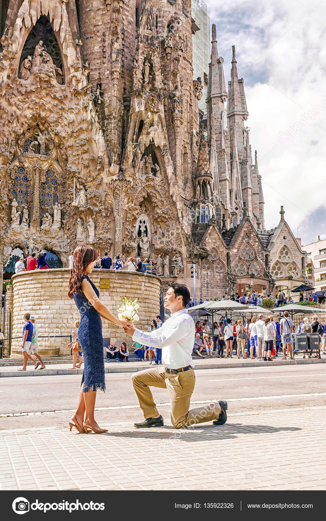Barcelona, España - 15 de septiembre de 2015: enamorado de un hombre confes — Foto de Stock
