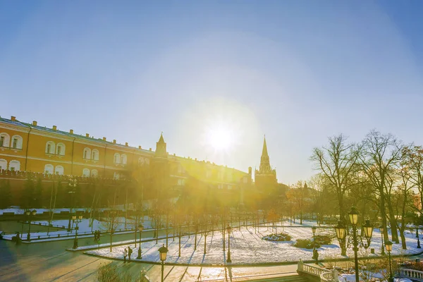 Plaza Manezh en Moscú. invierno día soleado — Foto de Stock