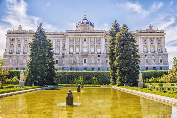 İspanya, Madrid 'deki Kraliyet Sarayı — Stok fotoğraf