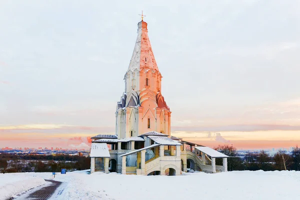 Kościół Wniebowstąpienia w Kolomenskoje, Moskwa. — Zdjęcie stockowe
