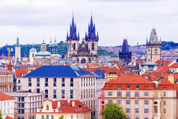 Çatılar, prague, Çek Cumhuriyeti — Stok fotoğraf