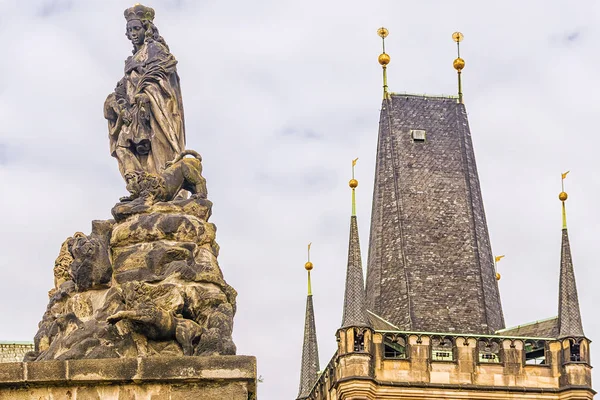 Rzeźba na Hradczany w Pradze, Republika Czeska — Zdjęcie stockowe