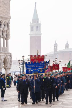 Venice, İtalya-Nisan 25, 2017: askeri geçit Piazza San ' 