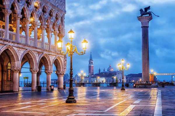Plaza de San Marco en Venecia, Italia — Foto de Stock