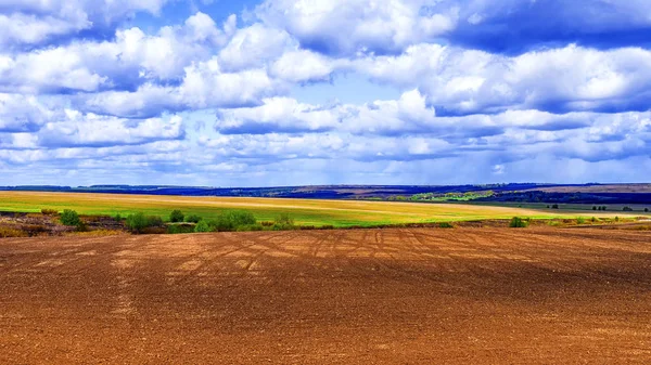 Plowed agricultural land of Russia — Stock Photo, Image
