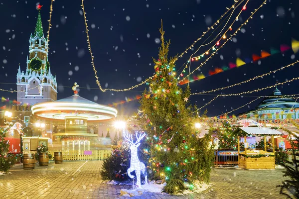 Christmas in Moscow. Christmas Fair on the Red Square — Stock Photo, Image