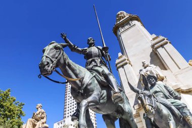 Yazar Miguel de Cervantes Madrid anıt. İspanya