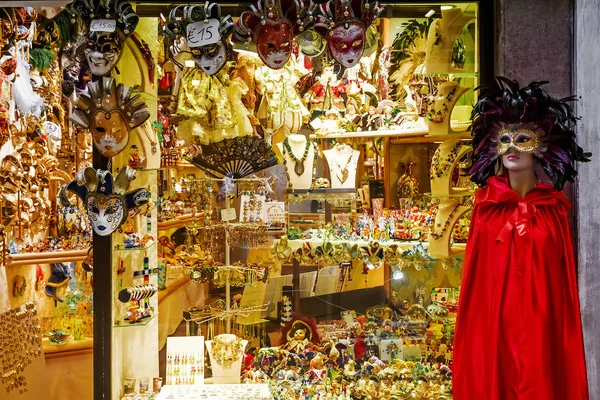 Souvenir shop in Venice — Stock Photo, Image