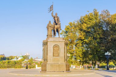 Prens Vladimir ve Vladimir Saint Fedor için anıt. Göçmen Bürosu