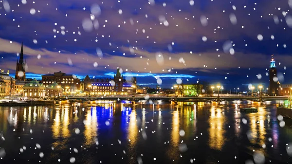 Nacht panorama van stockholm, Zweden — Stockfoto