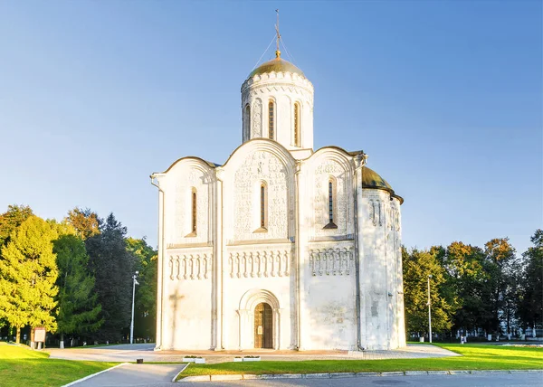 Catedral de Dmitrievsky en Vladimir. Anillo de oro de Rusia —  Fotos de Stock