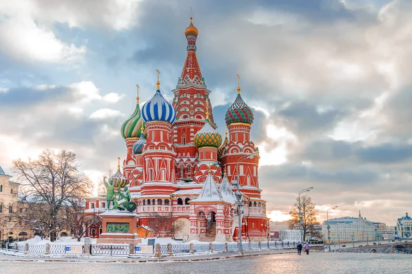 Cattedrale di San Basilio. falce, russia — Foto Stock