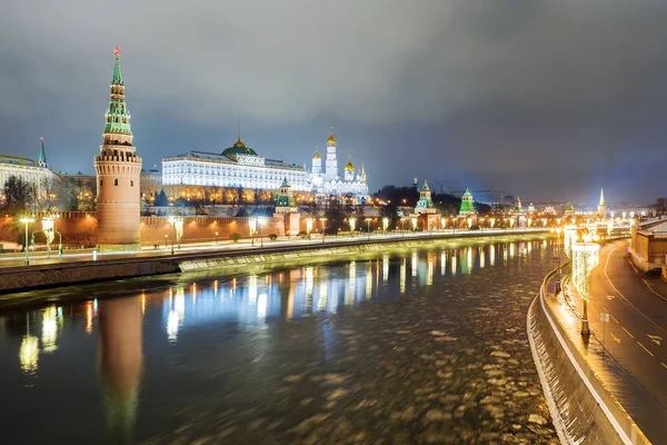 El Kremlin de Moscú en Rusia — Foto de Stock