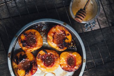 ızgara şeftali, seçici odaklanma