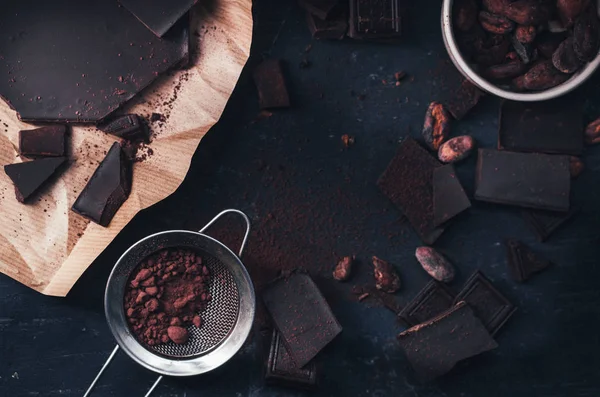 Dark Chocolate Selective Focus — Stock Photo, Image