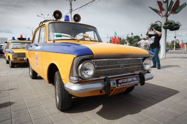 Polis Moskvitch 412