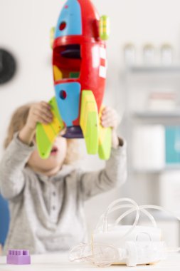 O bir astronot olmak istiyor