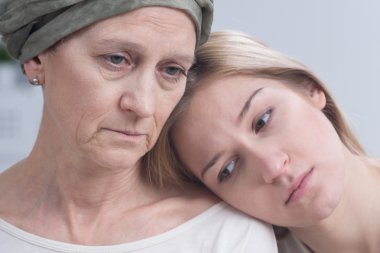 Ölümcül hasta kadın