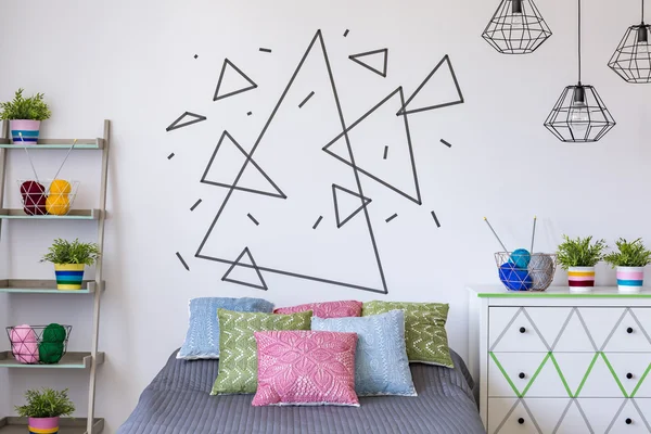 Triangles on the wall — Stock Photo, Image